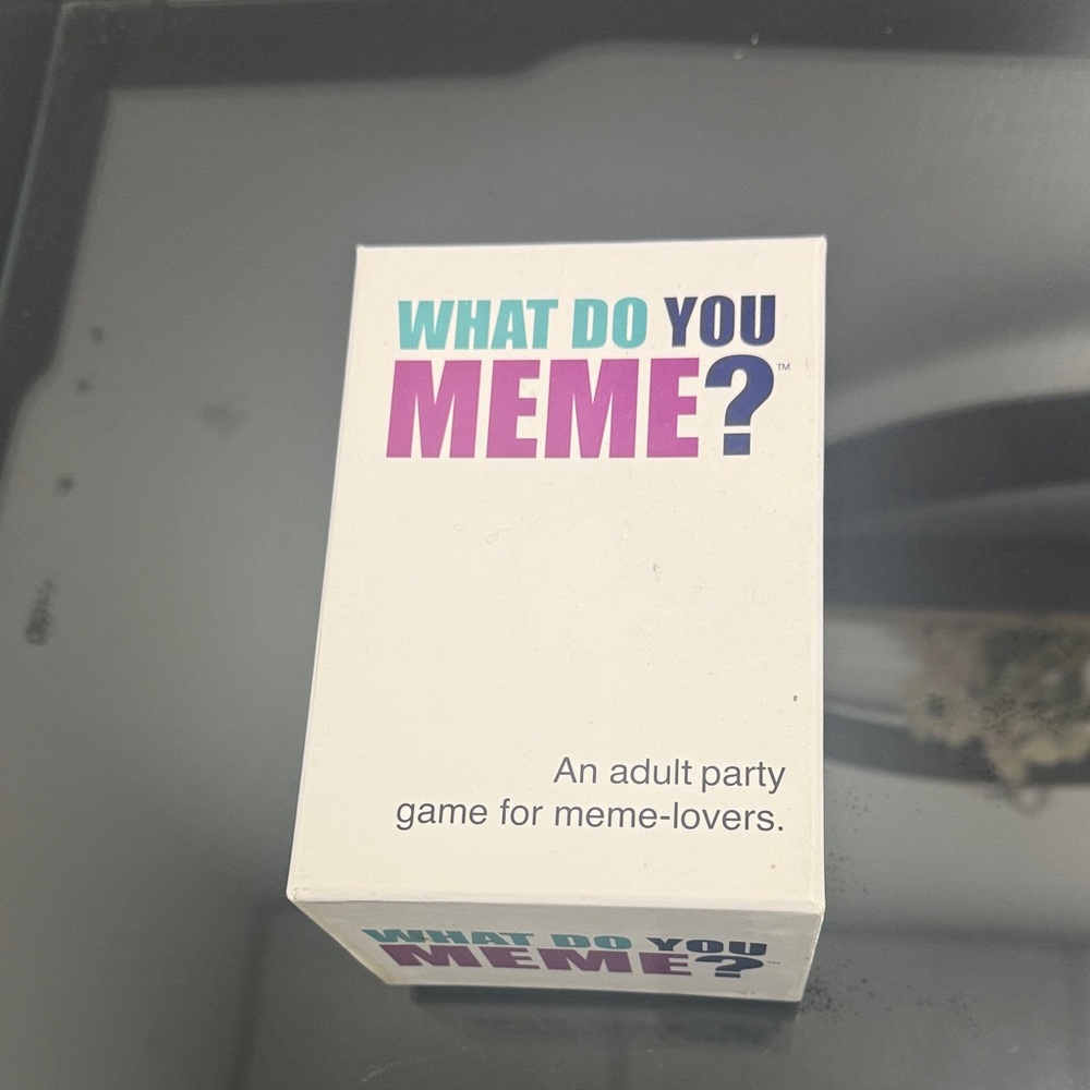 Party Game - White